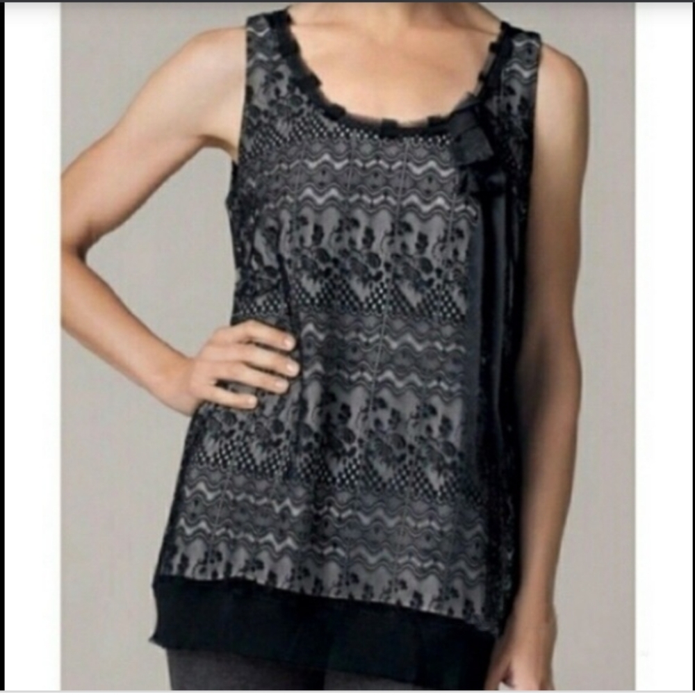 ✨5/$25✨ CAbi lace tank top